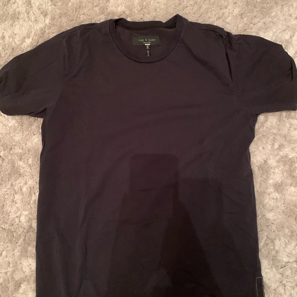 Rag and bone plain black T size medium men’s
